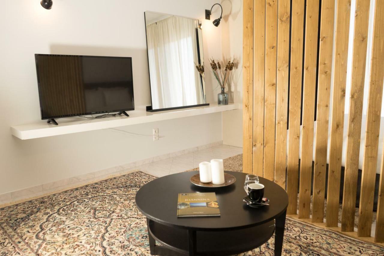 Welcome Home Apt1 Ioannina Exterior foto